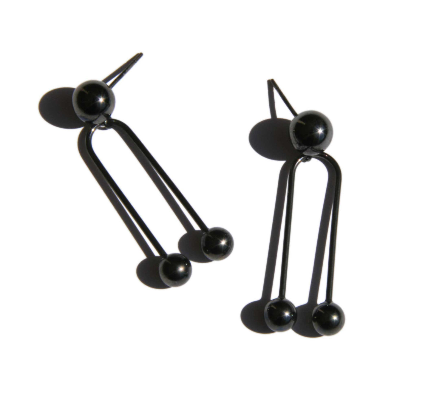 'Nipple' earrings